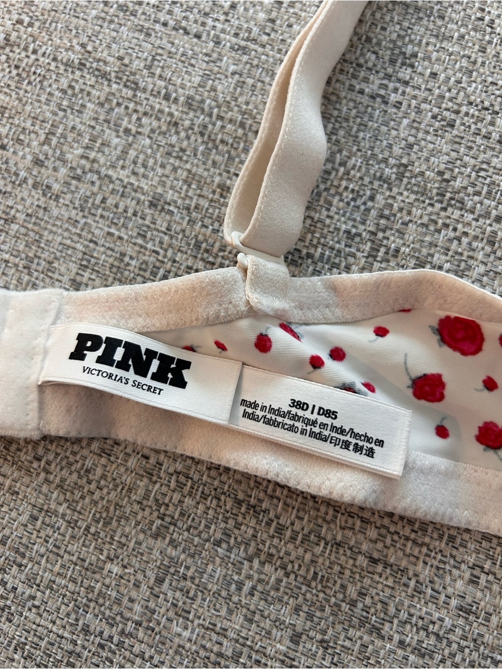 Victoria's Secret Pink White Bra with Red Rose Print Underwire Size 38D - Picture 4 of 5